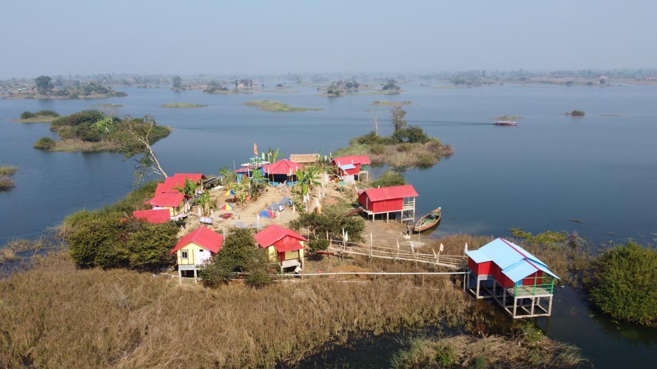Kourwee Island & Resort