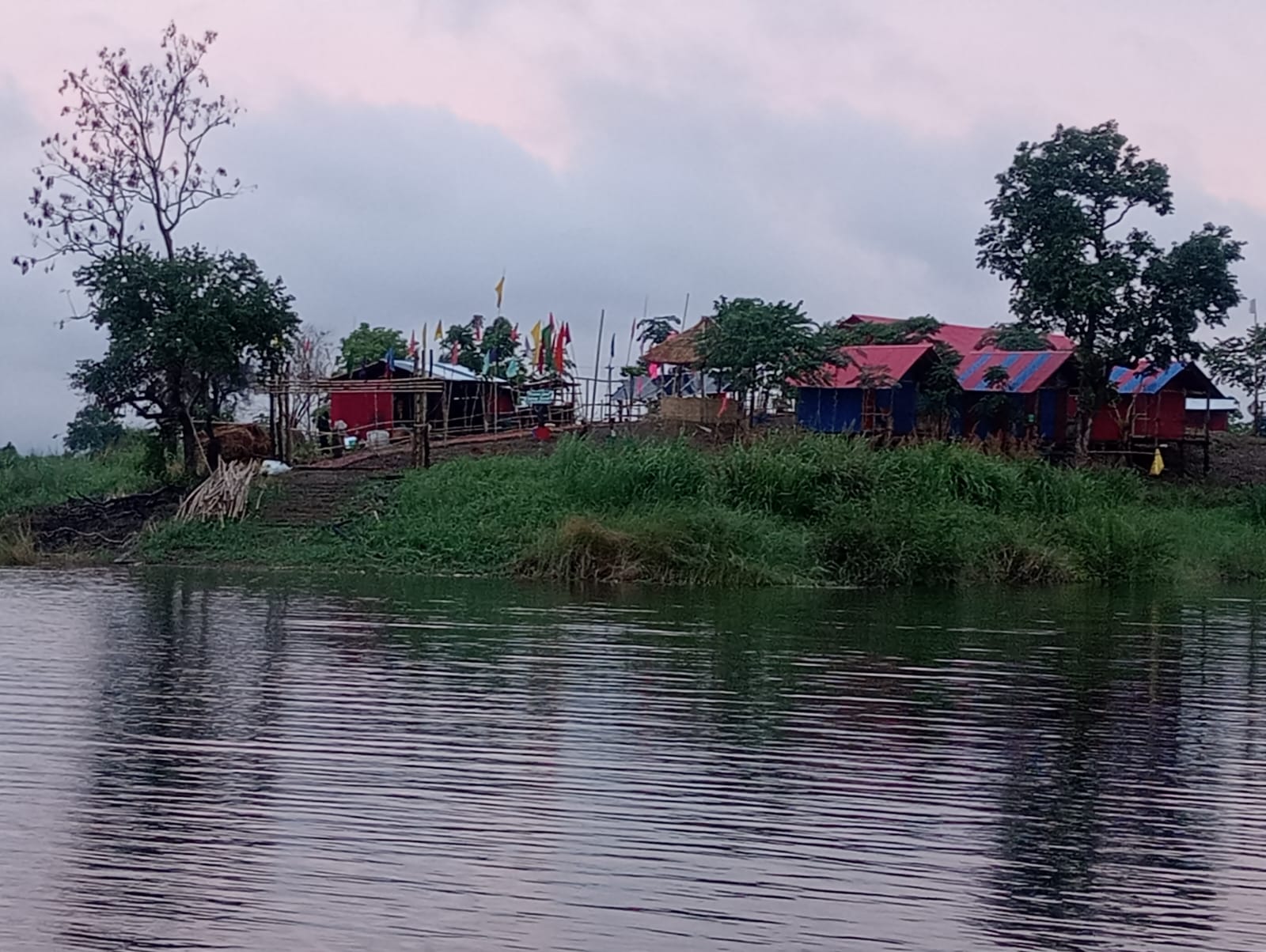 Dreamland Resort & Camping Site