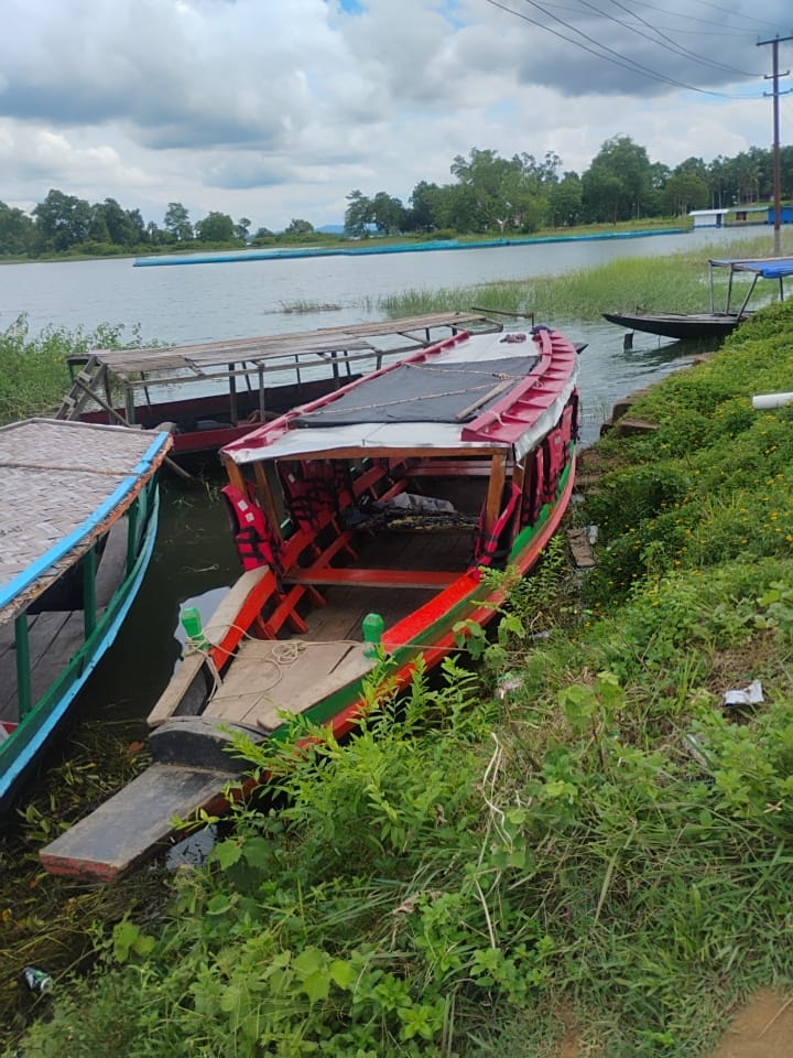 Bishaketu Jamatia Boat